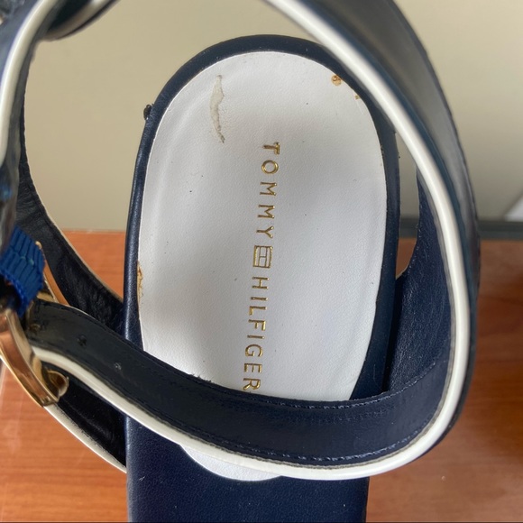 Tommy Hilfiger Block Heel Ankle Strap Sandal - Picture 6 of 12